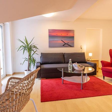 Ferienwohnung Altoetting Unterneukirchen Exterior foto
